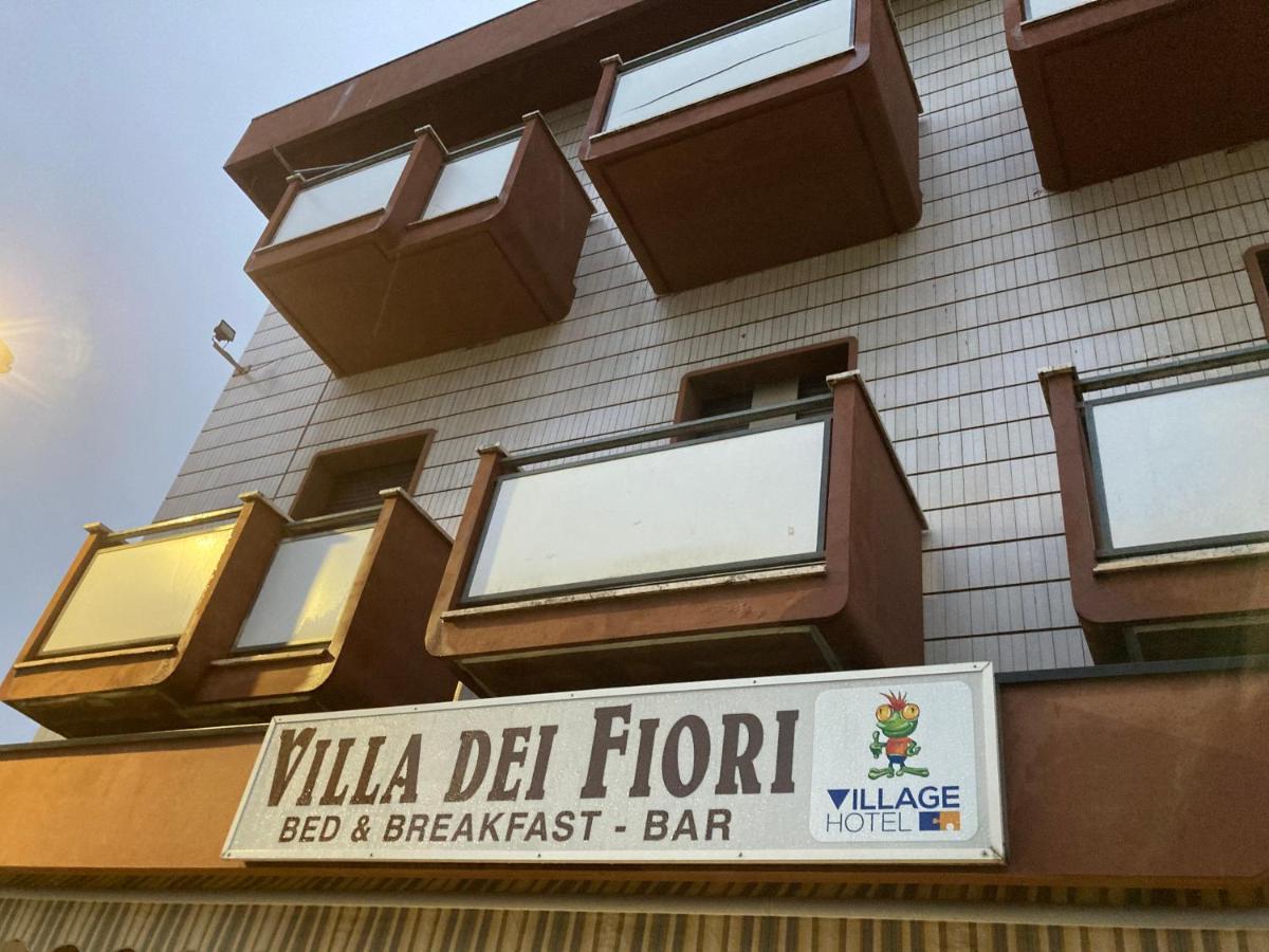 Villa Dei Fiori Bellaria-Igea Marina Eksteriør billede