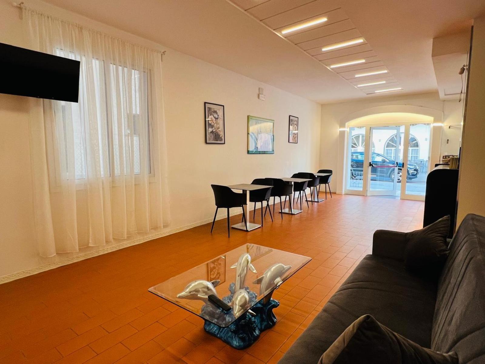 Hotel Villa Dei Fiori Bellaria-Igea Marina Eksteriør billede