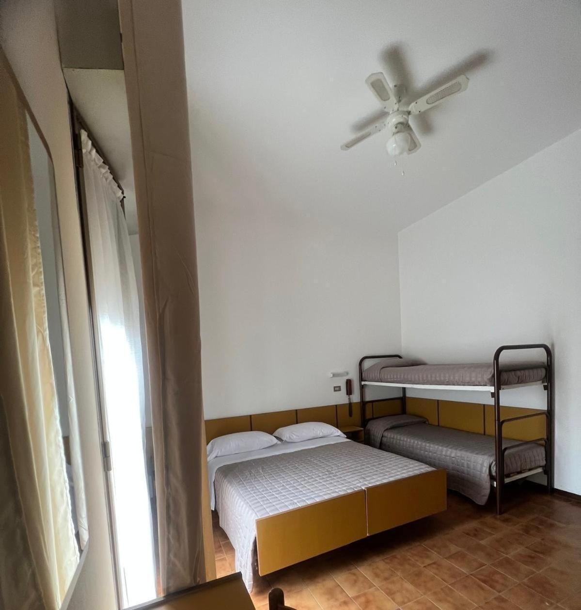 Hotel Villa Dei Fiori Bellaria-Igea Marina Eksteriør billede